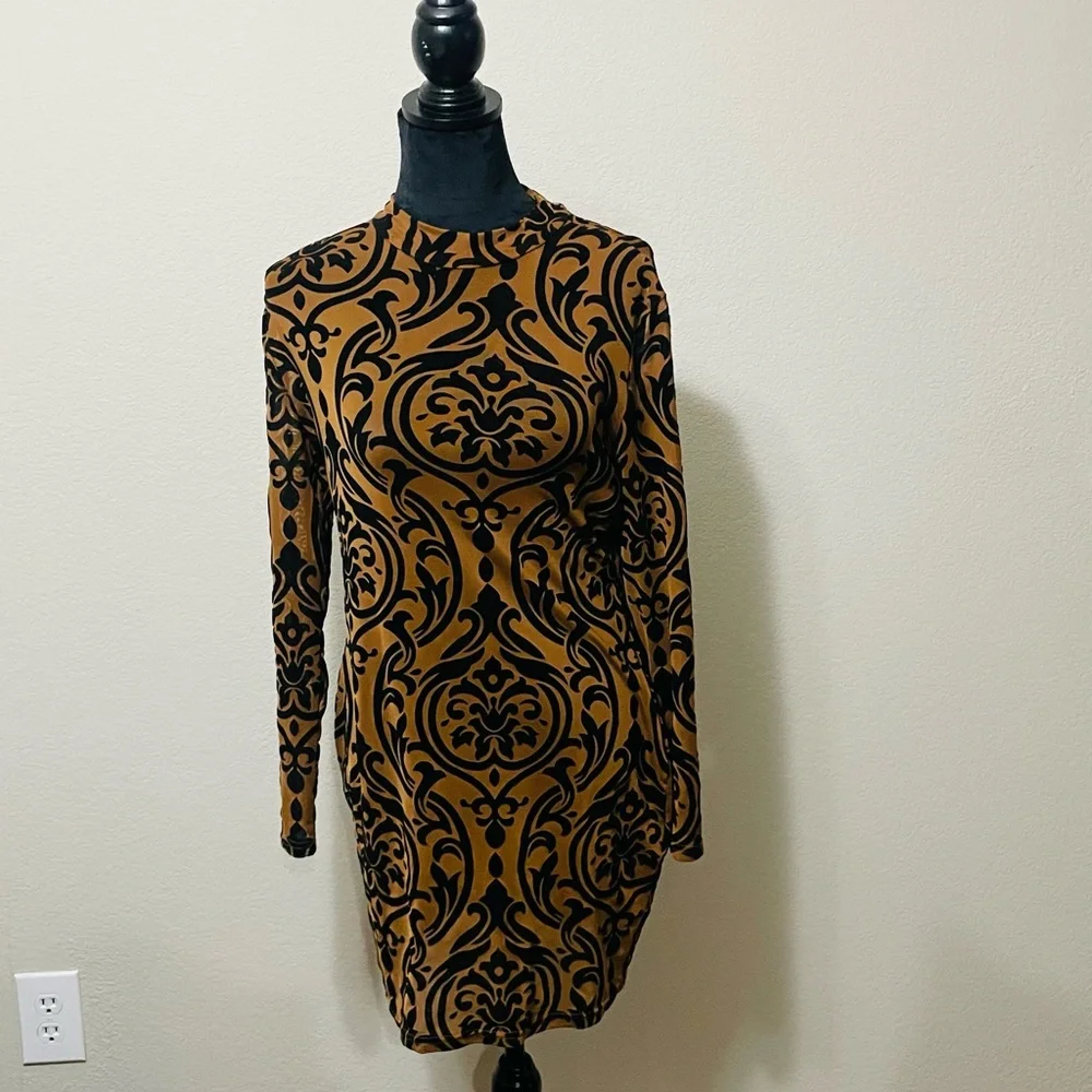 Black and Brown Long Sleeve Mock Neck Bodycon Dress - Picture 2 of 5